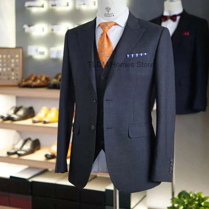 Mannequin Male Half-length Man - огляд і ціна Baby Clothing Stores