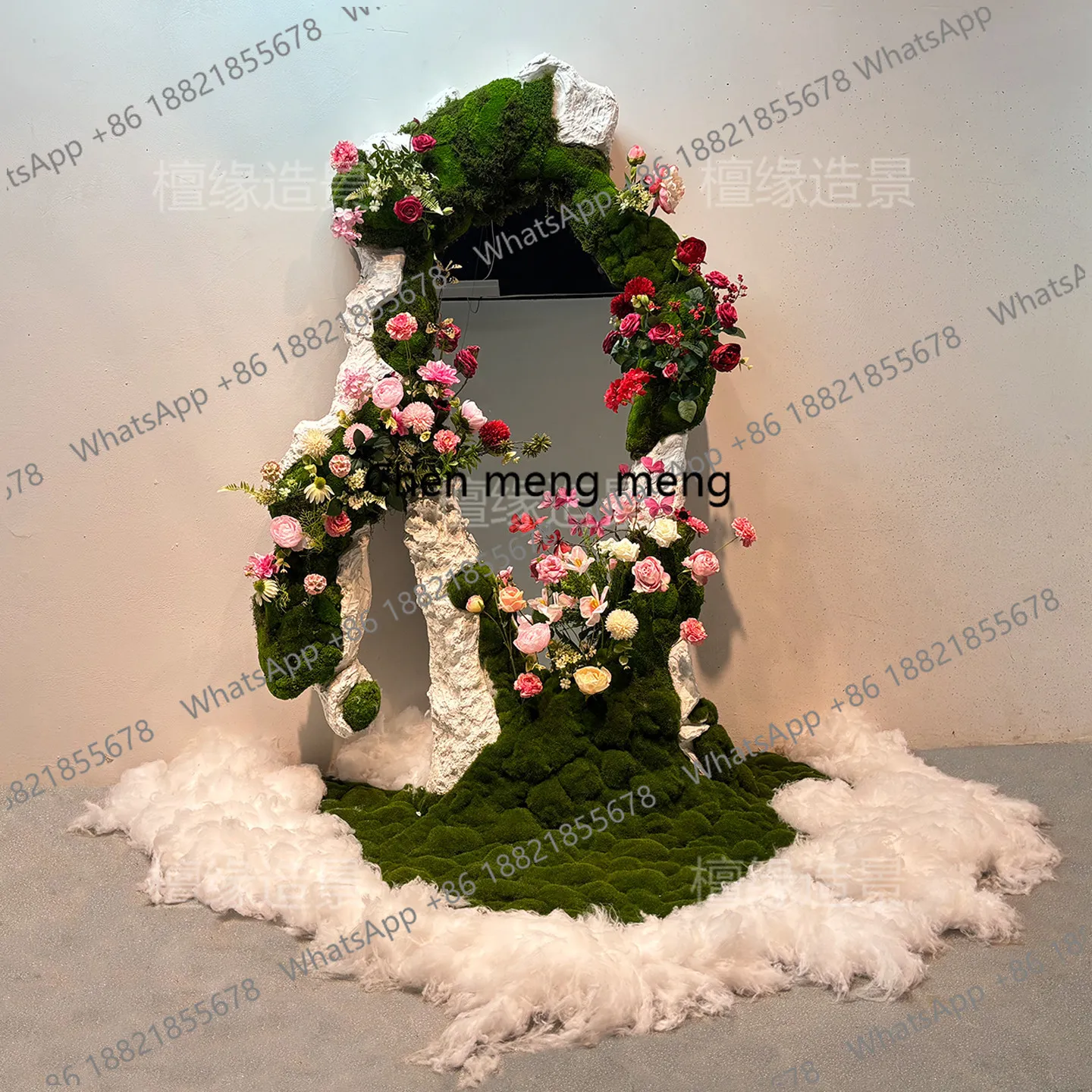 a55 Clothing store window land - огляд і ціна Baby Clothing Stores
